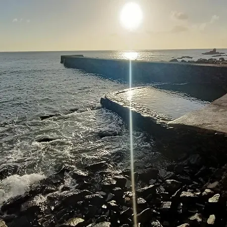 Alquilaencanarias Casa La Playa La Gomera * Alojera